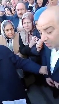 Vatandaşlar Erdoğan’a AKP’li belediyeyi şikayet etti. AKP'li belediye olduğunu öğrenince Erdoğan ne yaptı