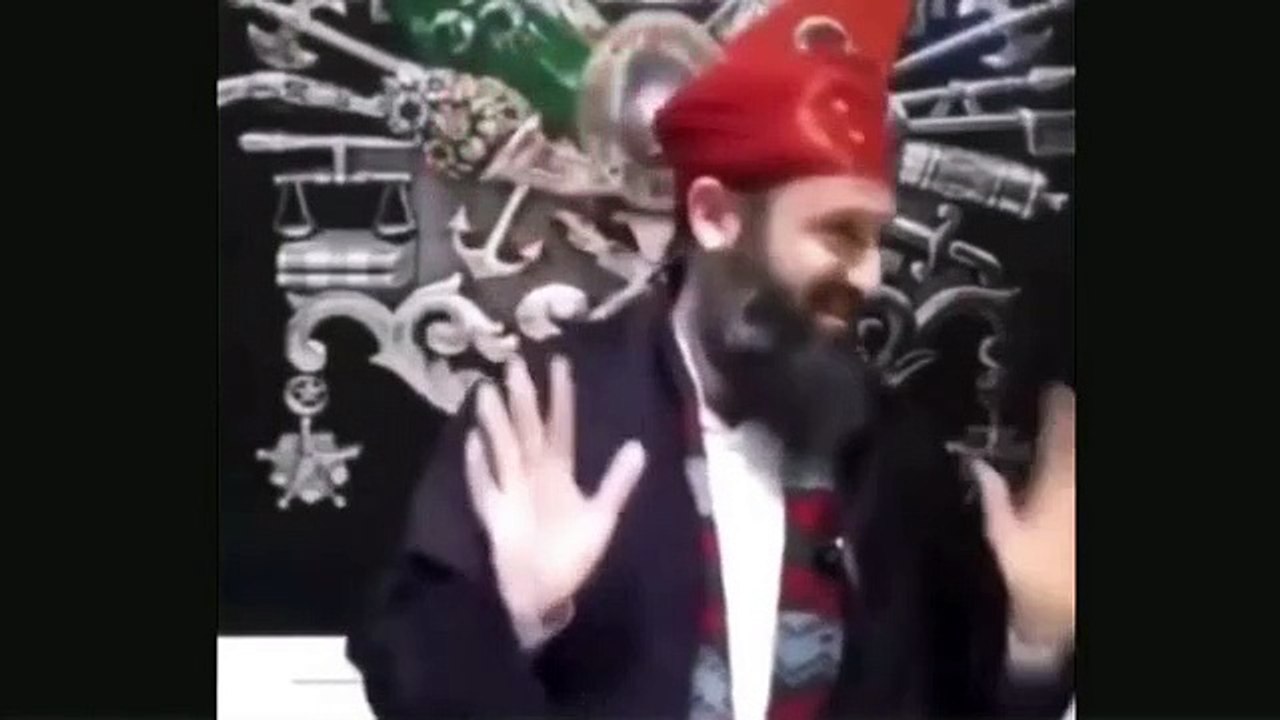 Öbür dünyadan haberler veren bu adam Allah'a şi...
