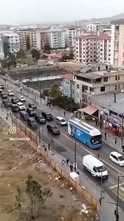Memur zammı tartışılırken Erdoğan'ın konvoyu sosyal medyayı salladı