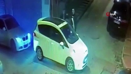 Şehir magandaları laf attıkları kızı koruyan adamı bıçakladı