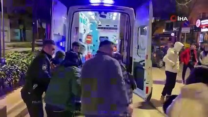 Savrulan motosiklet 30 metre sürüklendi: 2 kişi ağır yaralandı