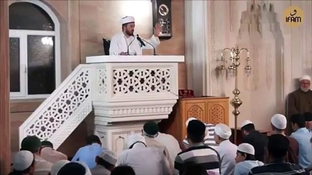 İhsan Şenocak 6 yaşındaki kızını evlendiren babaya sahip çıktı. 'Kot pantolon giyen kızını cehenneme attın' sözü tekrar gündem oldu