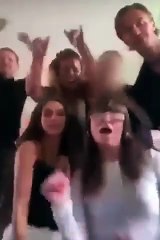 Başbakanın bu kez özçekimi ortalığı karıştırdı