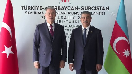 Bakan Akar, Azerbaycanlı ve Gürcistanlı mevkidaşları ile görüştü