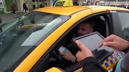 Taksim'de ticari taksi denetimi yapıldı 