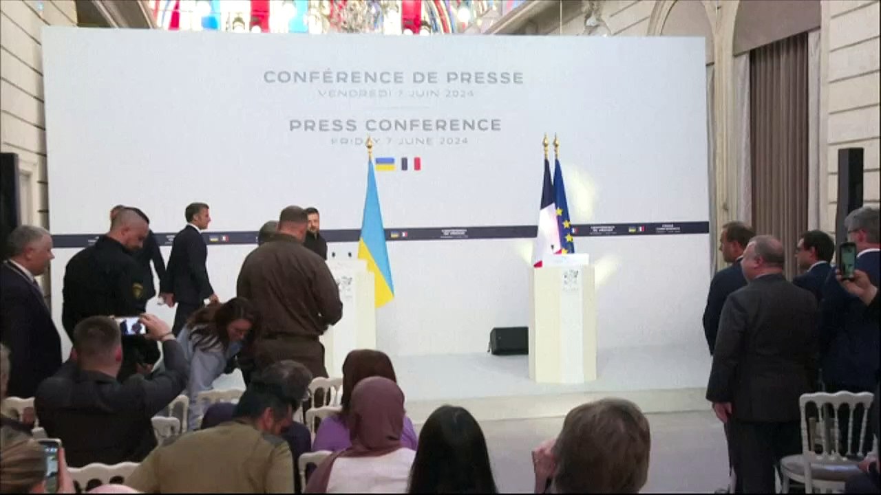 Macron will Koalition für Militärausbilder in der Ukraine