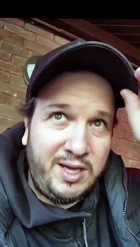 Şahan Gökbakar'ın ofisine tulumba tatlısı yağdı