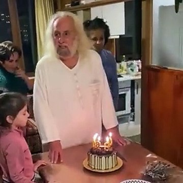 Kendisini Mesih ilan eden Hasan Mezarcı Noel’de doğum günü kutladı