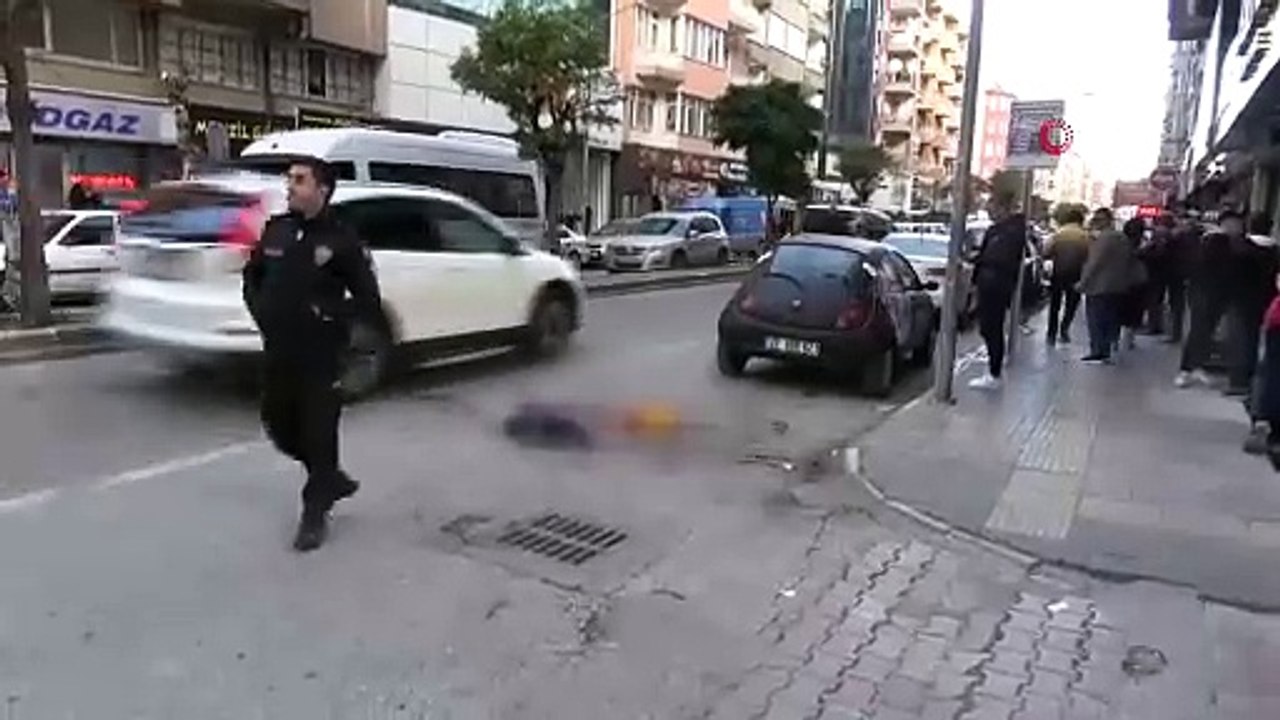 Cinayetin nedeni duyanların içini sızlattı. Taciz edilen genç kızlara yardıma koştu canından oldu