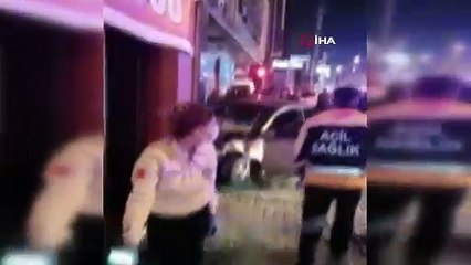 Ehliyetsiz sürücü gece kulübüne daldı 5 yaralı