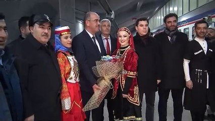 "Turistik Doğu Ekspresi" Kars'ta coşkuyla karşılandı