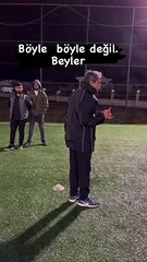 Mardinli Guardiola idmanda talimat verdi ortalık yıkıldı: Bak beyler böyle böyle böyle değil. Böyle kalçadan gidip geleceksin. Bu bu.