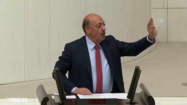 EYT’liler hayal kırıklığına uğradı. Çalışma ve Sosyal Güvenlik Bakanı Vedat Bilgin dakikalarca konuştu yeni bir şey söylemedi
