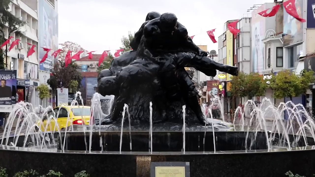 Edirne'de sağanak etkili oldu! Cadde ve sokaklar su doldu