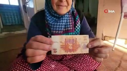 Ahırda sakladığı eski paraları 36 yıl sonra buldu