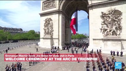 Macron hosts Biden in Paris: Welcome ceremony at the Arc de Triomphe