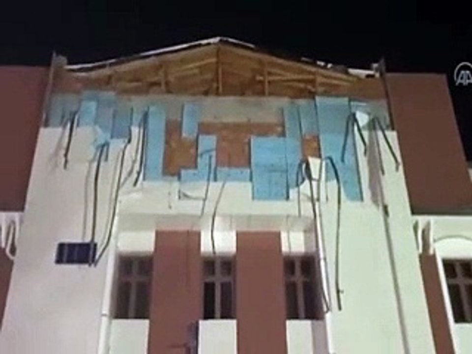 Düzce Adliye binasında ağır hasar. Kim yaptı ve kim teslim aldı bu adliye binasını?