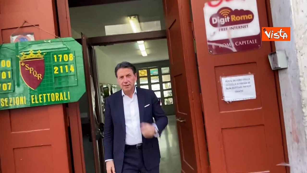 Europee, l'appello di Conte al voto: "Gesto semplice ma importante per democrazia"
