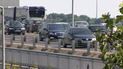 Çin menşeli otomobillerden ek gümrük vergisi