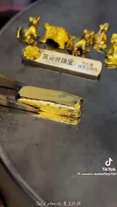 Gold and banae Ka tarika