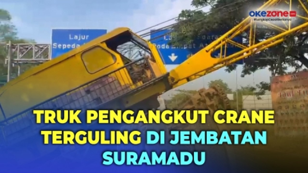 Truk Muatan Crane Terguling di Pintu Masuk Jembatan Suramadu