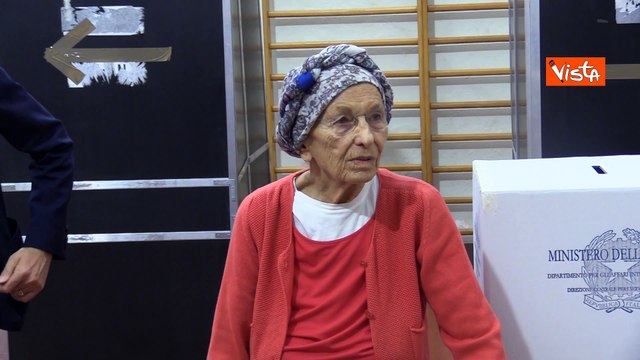 Europee, l'appello al voto di Emma Bonino: Fate presto, andate a votare