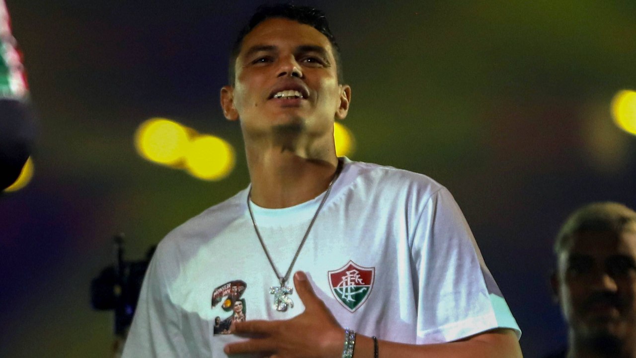 55.000 Fans feiern den Rückkehrer: Thiago Silva bei Fluminense vorgestellt