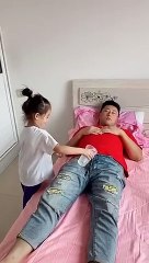 New Funny Videos 2021_ Chinese Funny Video try not to laugh _short P1579(360P)