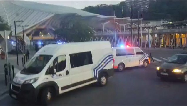 La gare de Liège-Guillemins évacuée, plus aucun train ne peut y passer !