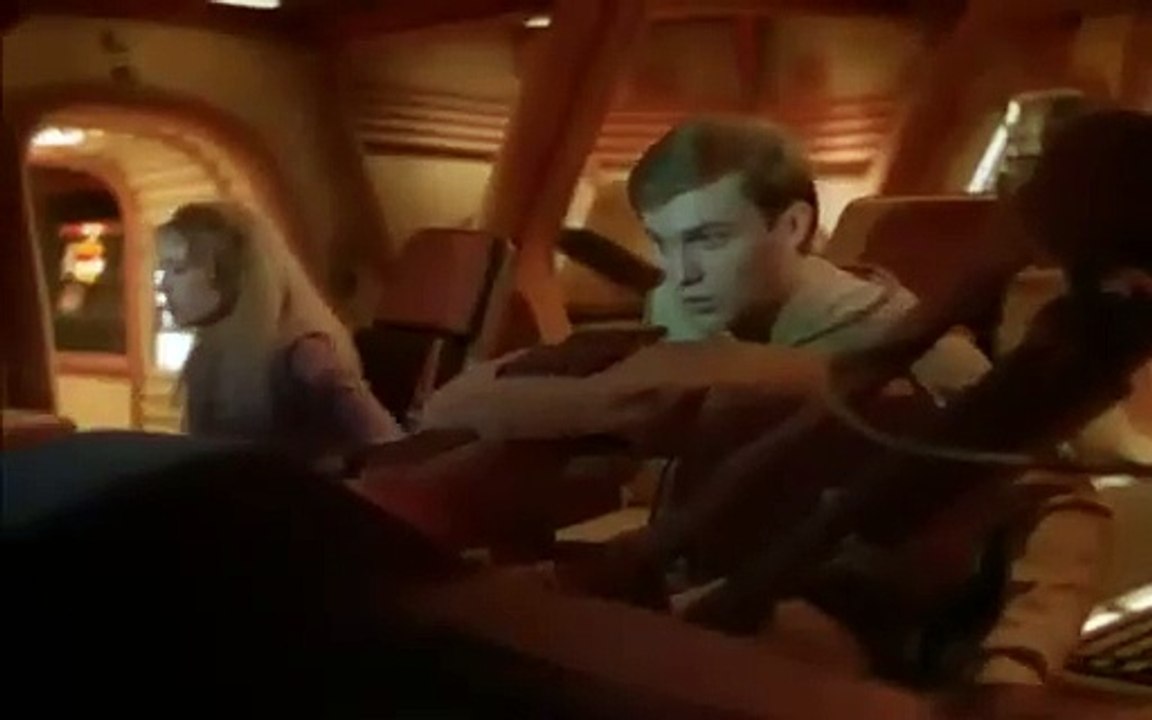 Les Mercenaires de l'espace Bande-annonce (EN)