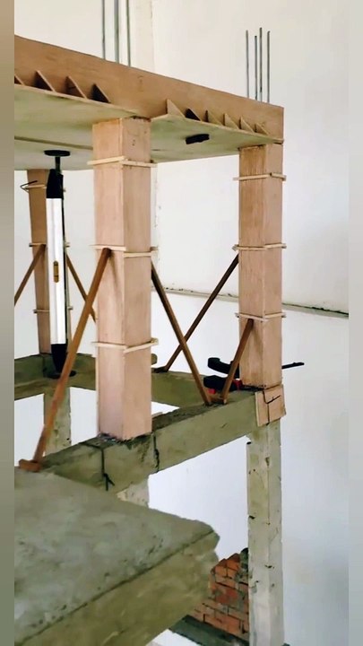Mini house construction