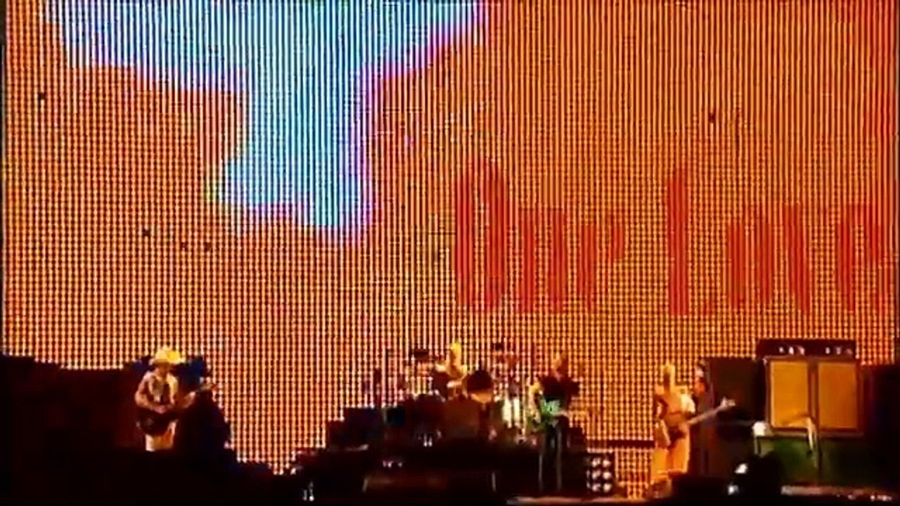 U2 - One (Live 1997) lyrics
