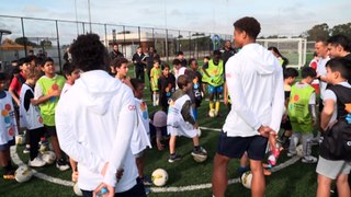 Socceroos stars meet and practice with young soccer players in multicultural communities
