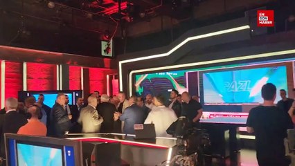 Acun Ilıcalı ve Aziz Yıldırım birbirlerine selam vermedi