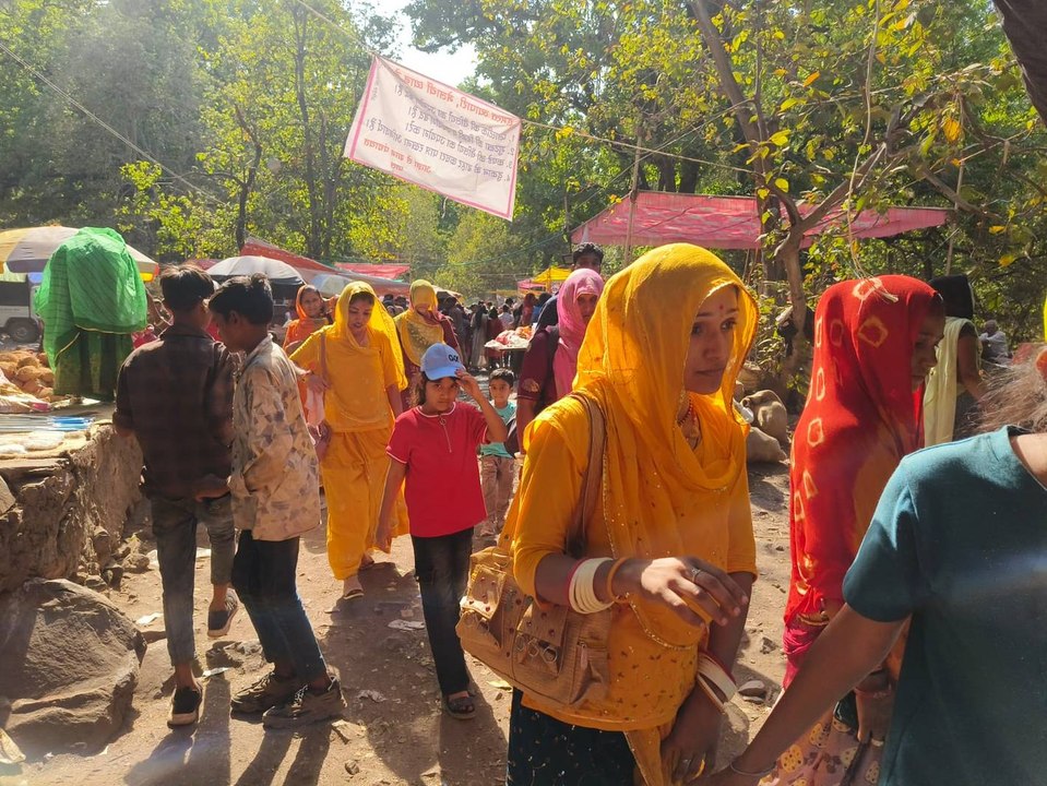 सीतामाता अभयारण्य: मेले का हुआ समापन, फिर भी पहुंच रहे हजारों लोग