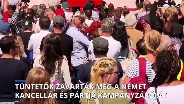 Palesztinbarát tüntetők heccelték Olaf Scholz német kancellárt pártja kampányzáróján