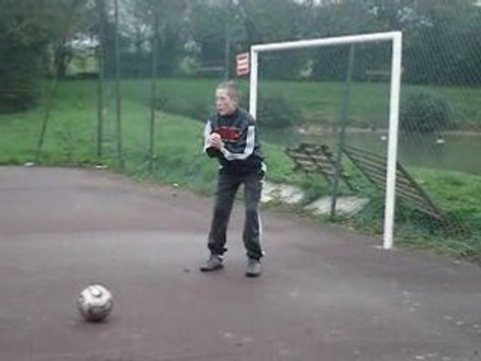 Adrien x)