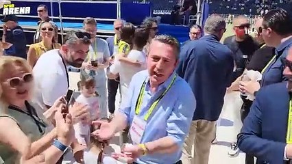 Fenerbahçe kongresinde Ali Koç ve Aziz Yıldırım'a büyük ilgi