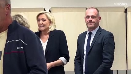 مارين لوبان تلقي بصوتها في سباق انتخابي ساخن: توقعات بتفوق حزبها على حزب ماكرون