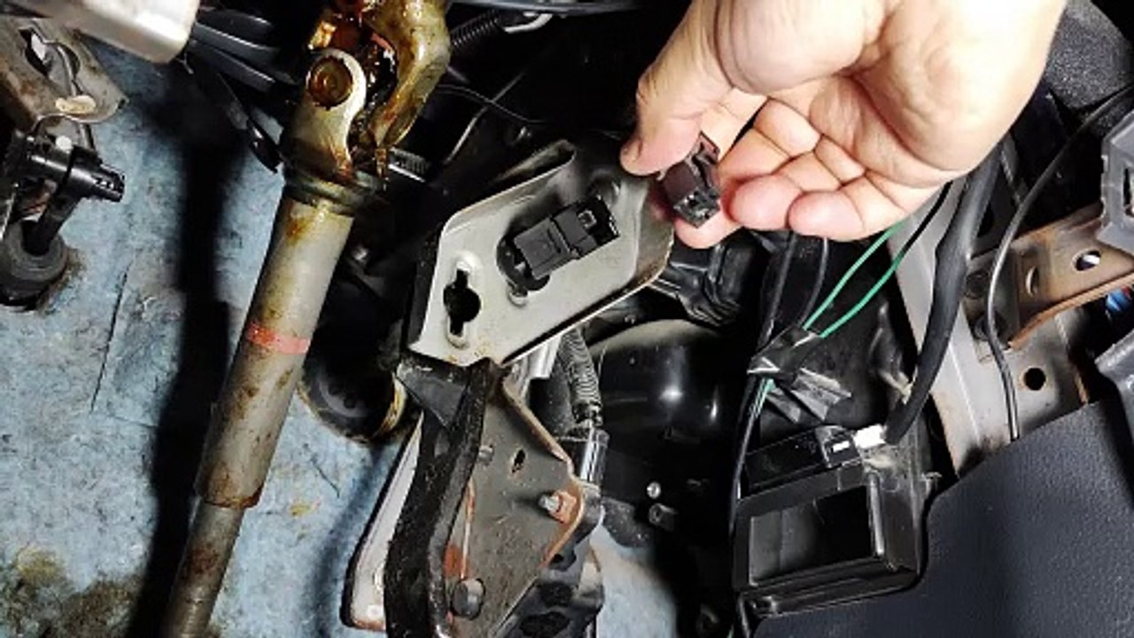 No se apagan las luces de freno del auto | Solución