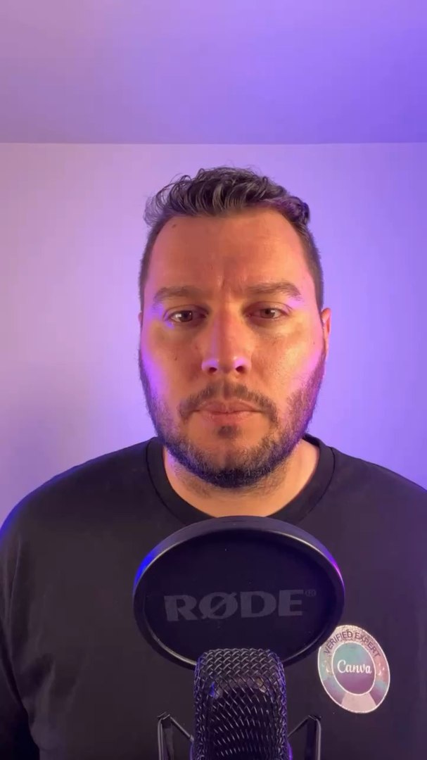 L’IA de Canva génère du texte comme si c etait toi