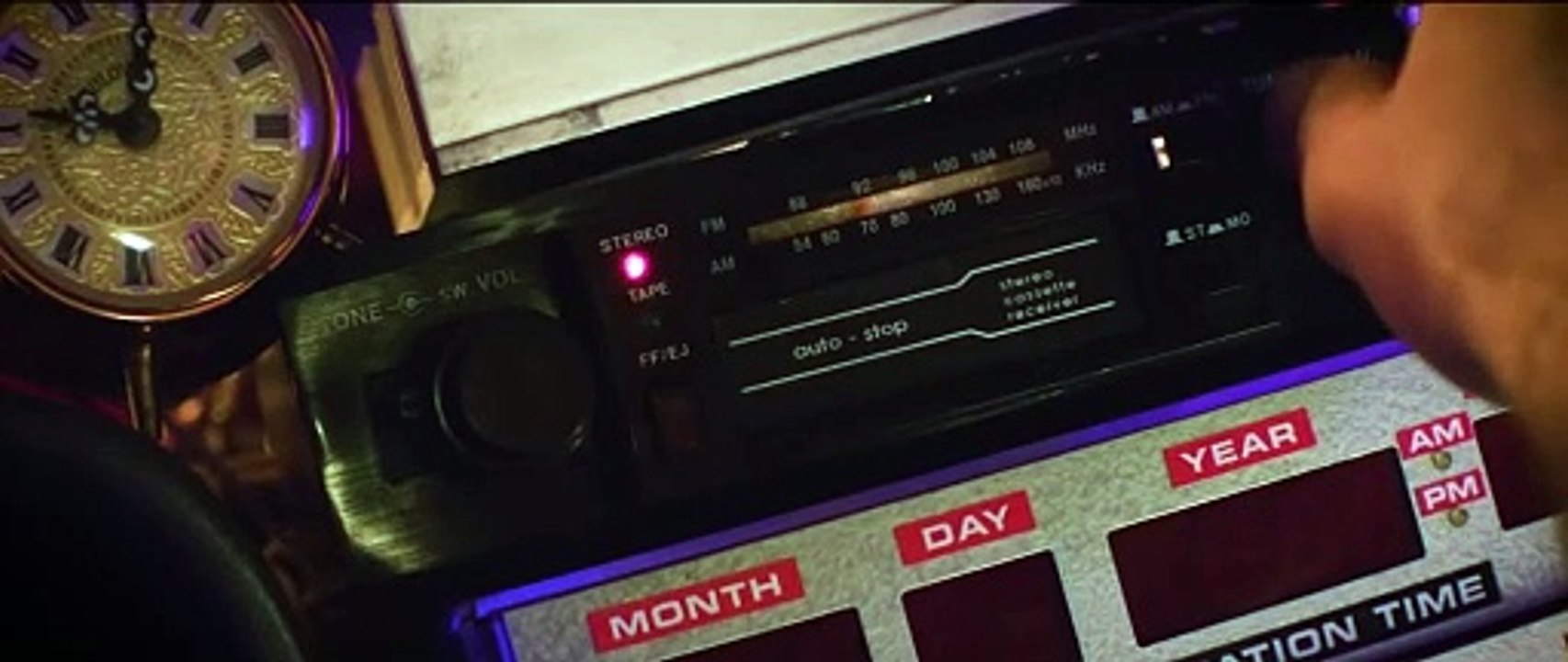 Bande-annonce comédie musicale de Retour vers le futur / En énorme fan du film, je suis allé voir la comédie musicale Retour vers le futur et j'ai pris une claque (c'est une dinguerie)