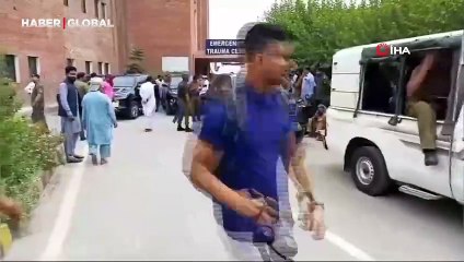 Pakistan’da hastane yangını: 5 çocuk öldü