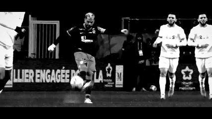 Téji Savanier - Technical Elegance