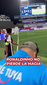 Ronaldinho no pierde la calidad