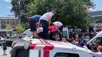 Ambulansla hastaneye değil ölüme gitti! Kaza anı kamerada