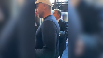 Laporta y Flick apoyando al Barça de balonmano