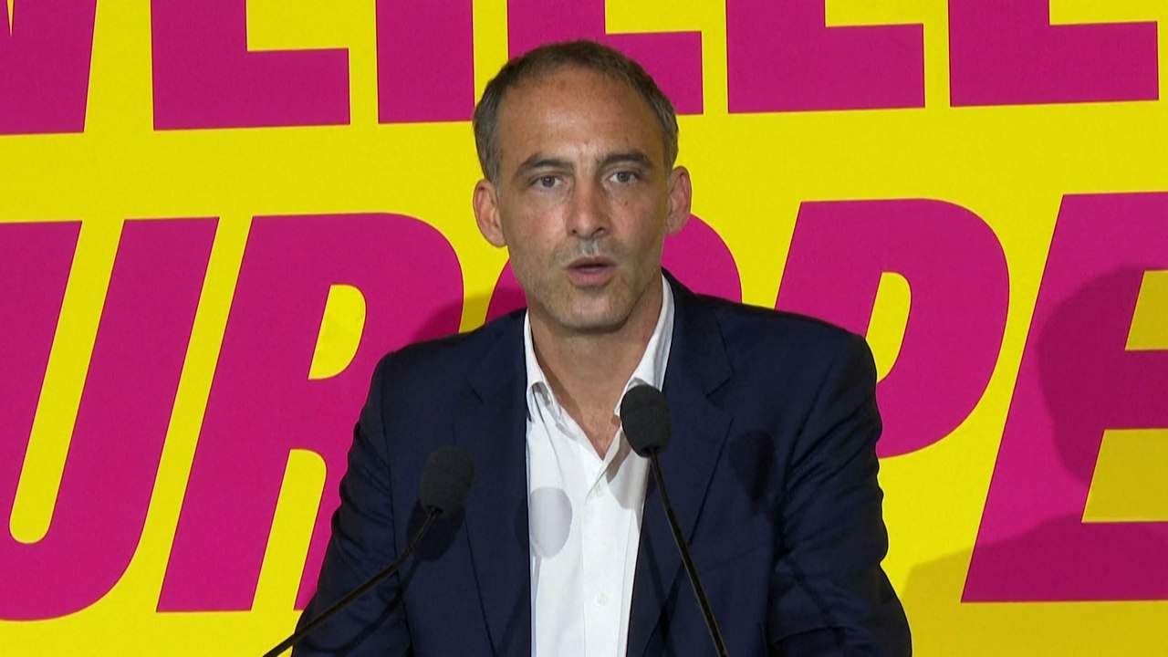 Elections européennes : Raphaël Glucksmann n'a pas "l'âme à la fête" malgré sa 3e position