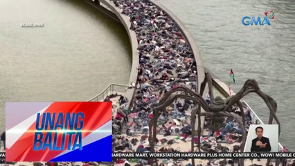 Daan-daang artist at aktibista, humiga sa labas ng isang art museum bilang protesta sa gulo sa Gaza | Unang Balita