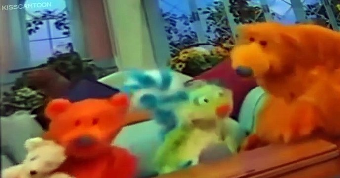 Bear in the Big Blue House Bear in the Big Blue House E024 Share Bear